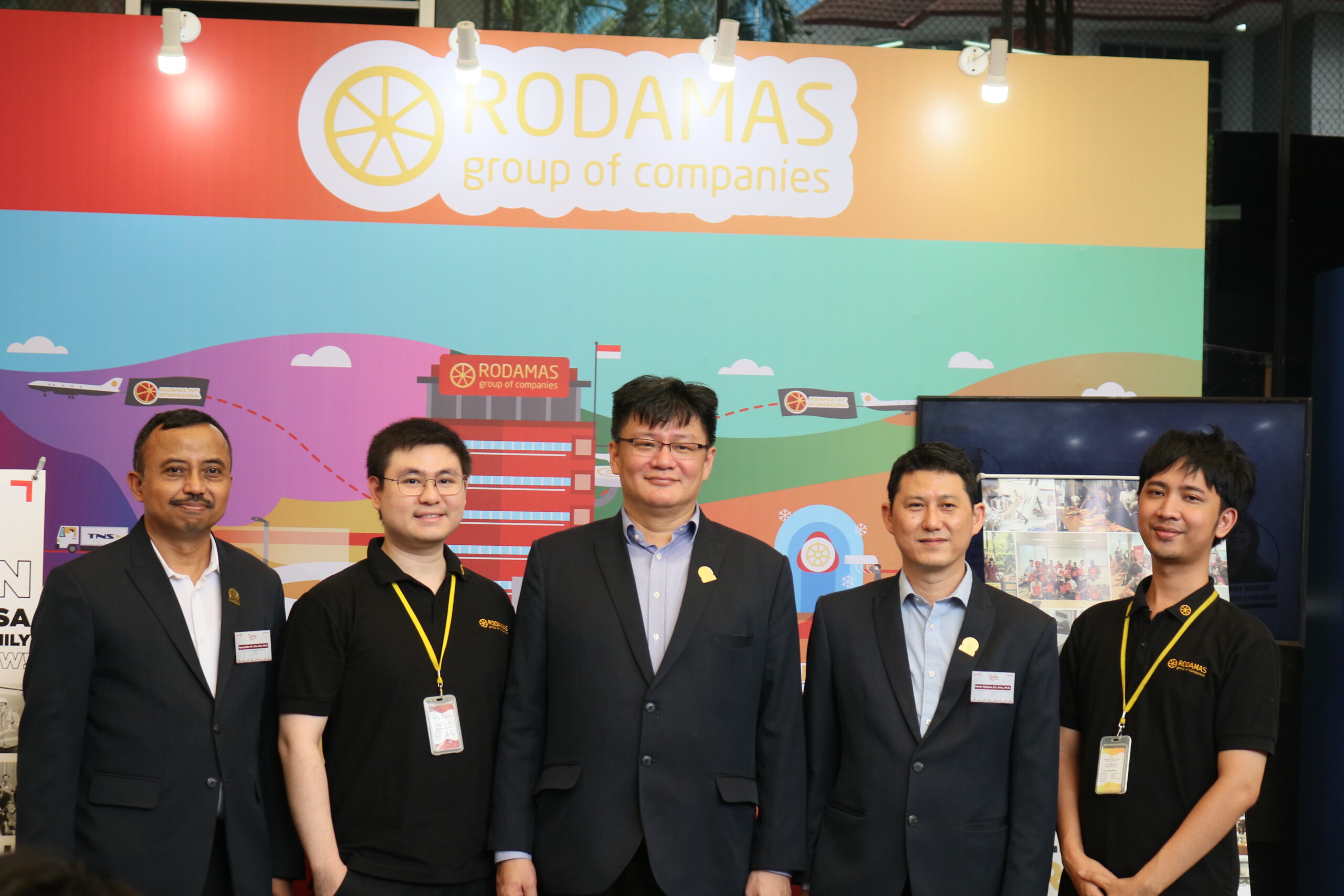 Sesi Presentasi dari PT Lyhock Plast Indonesia